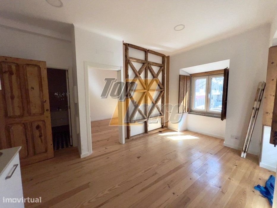 Apartamento T1 - Almada Velha