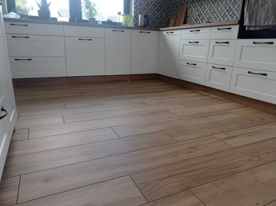 Pytki gresowe GRAFWOOD beige mat rect 0,8x19,8x119,8 gat. I