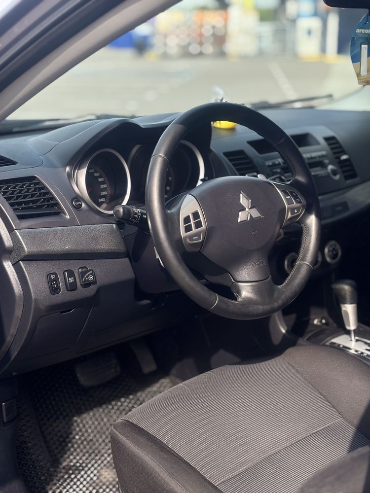 Лансер X 2.0 2007 газ\бенз автомат