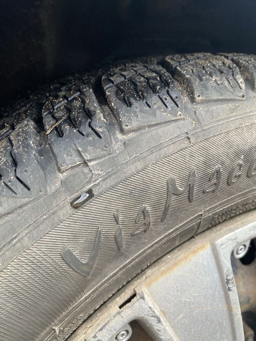 Гума зима р15/60/195 в гарному стані 2023р.