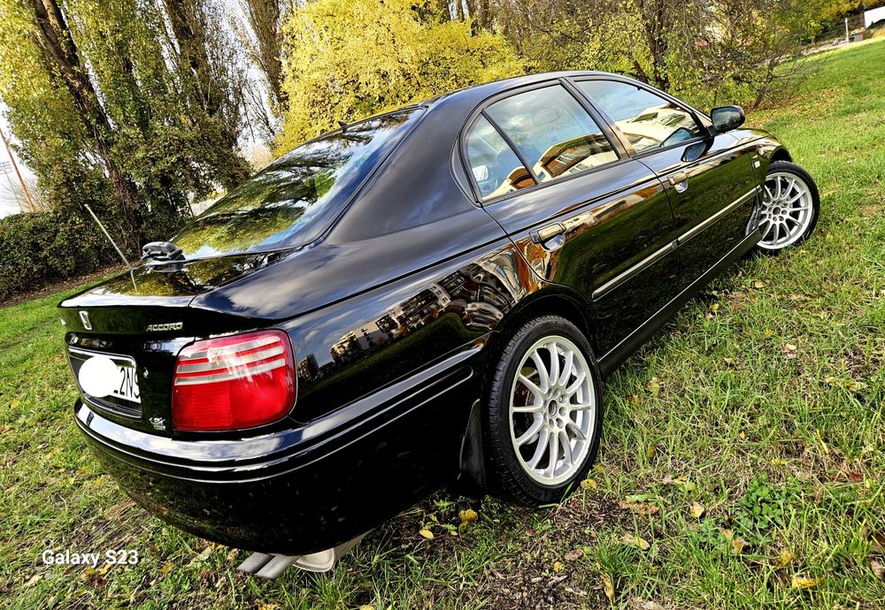 Honda Accord 1.8is GAZ. Automat.  Zadbany