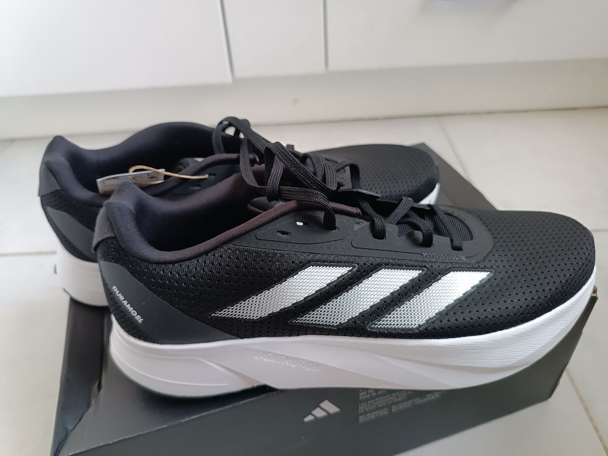 Кросівки оригінальні для бігу Adidas DURAMO Sl m 28,5 см нові