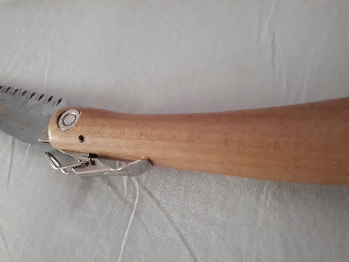 Serra Opinel Saw 18 (pouco usada e em bom estado)