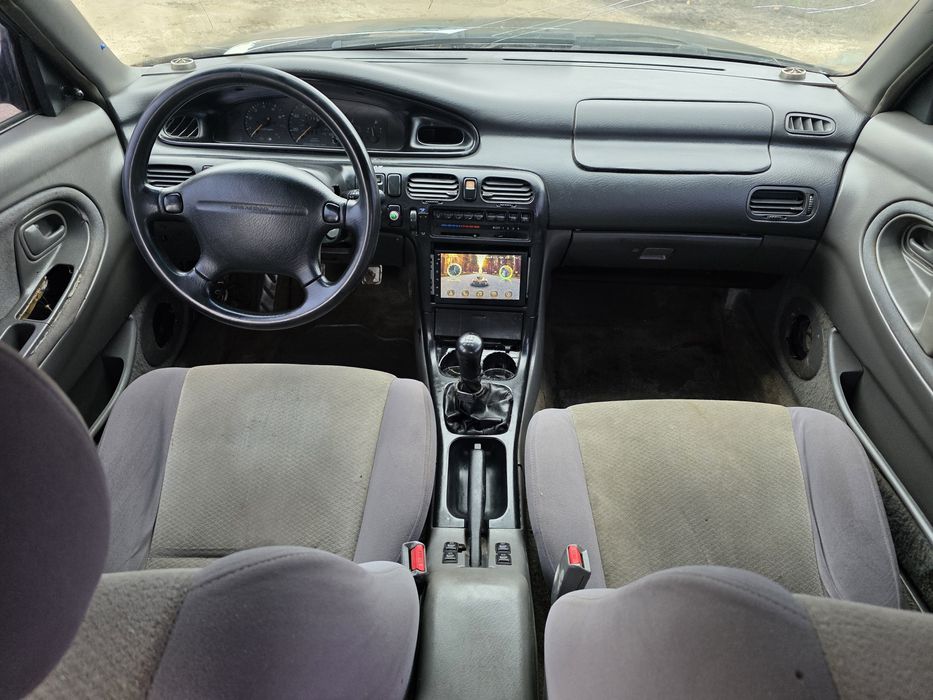 Продам Mazda 626 2.0