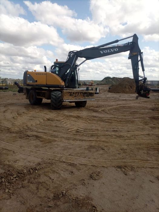 Volvo  Sprzedam koparkę Volvo EW160