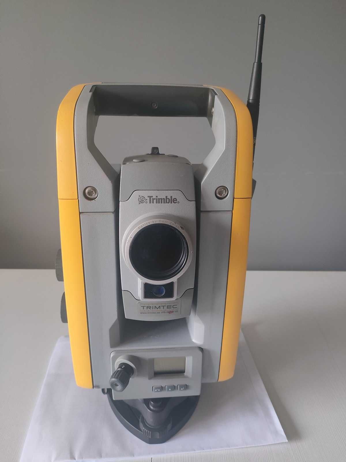 Sprzedam tachimetr robotyczny Trimble S6 + TSC3