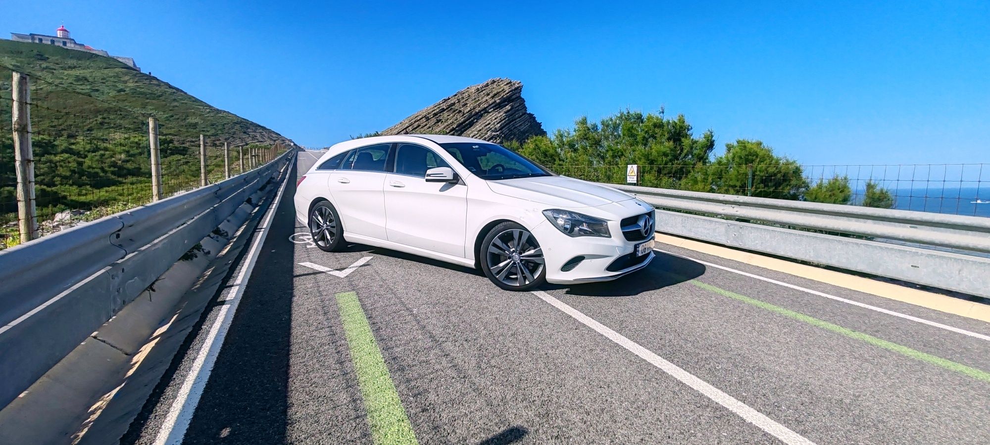 Mercedes Benz CLA 200 shooting brake Urban