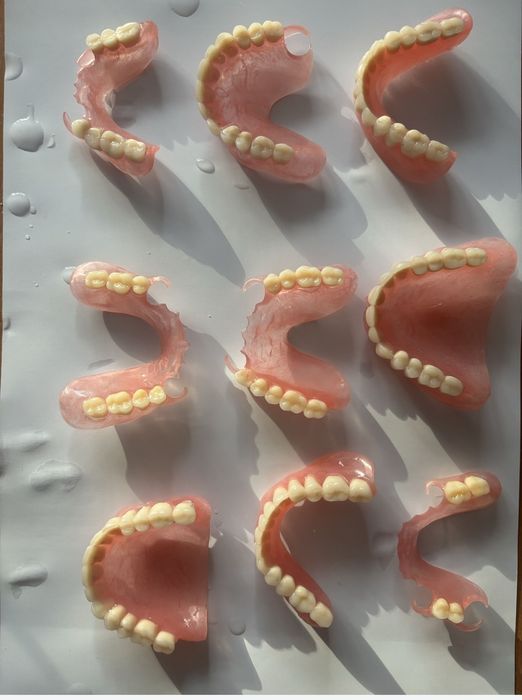 Знімні зуби безкоштовно.