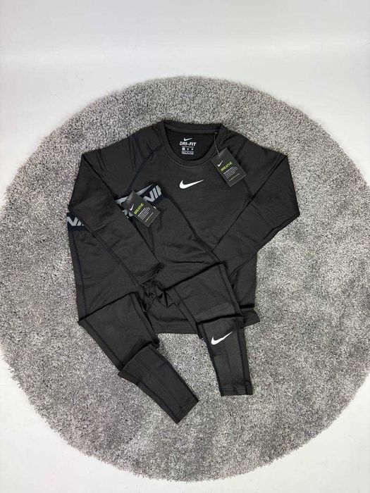Термо білизна від Nike Pro Combat термо белье из микро флисом опт