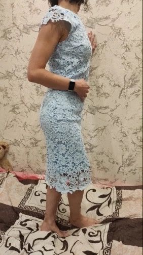 Piękna koronkowa sukienka błękitna 38 M nowa