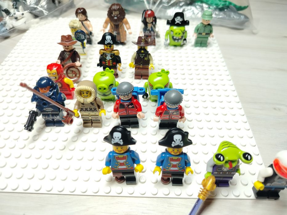 Lego figurki ogłoszenie nr 1