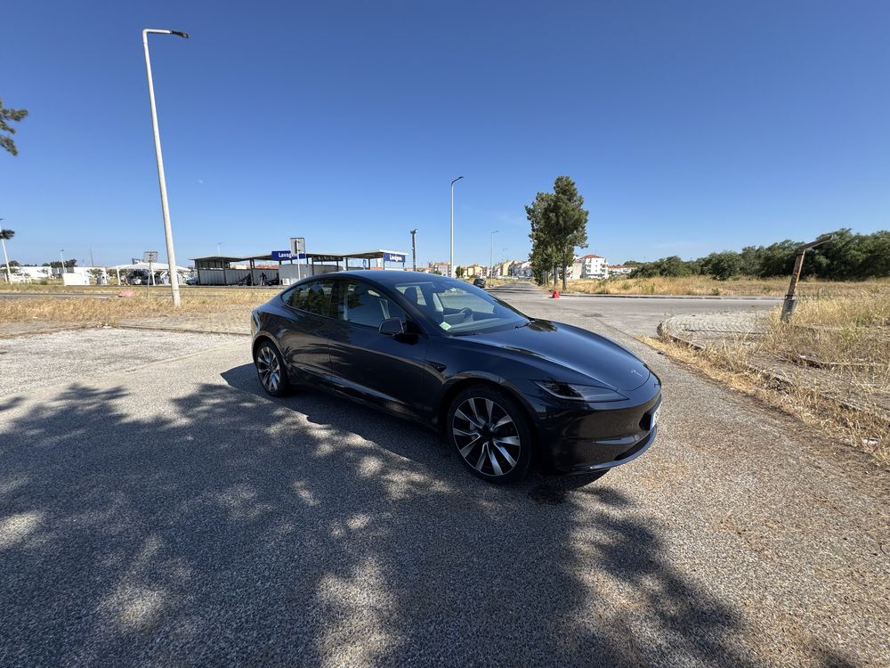 Tesla Model 3 Dual motor