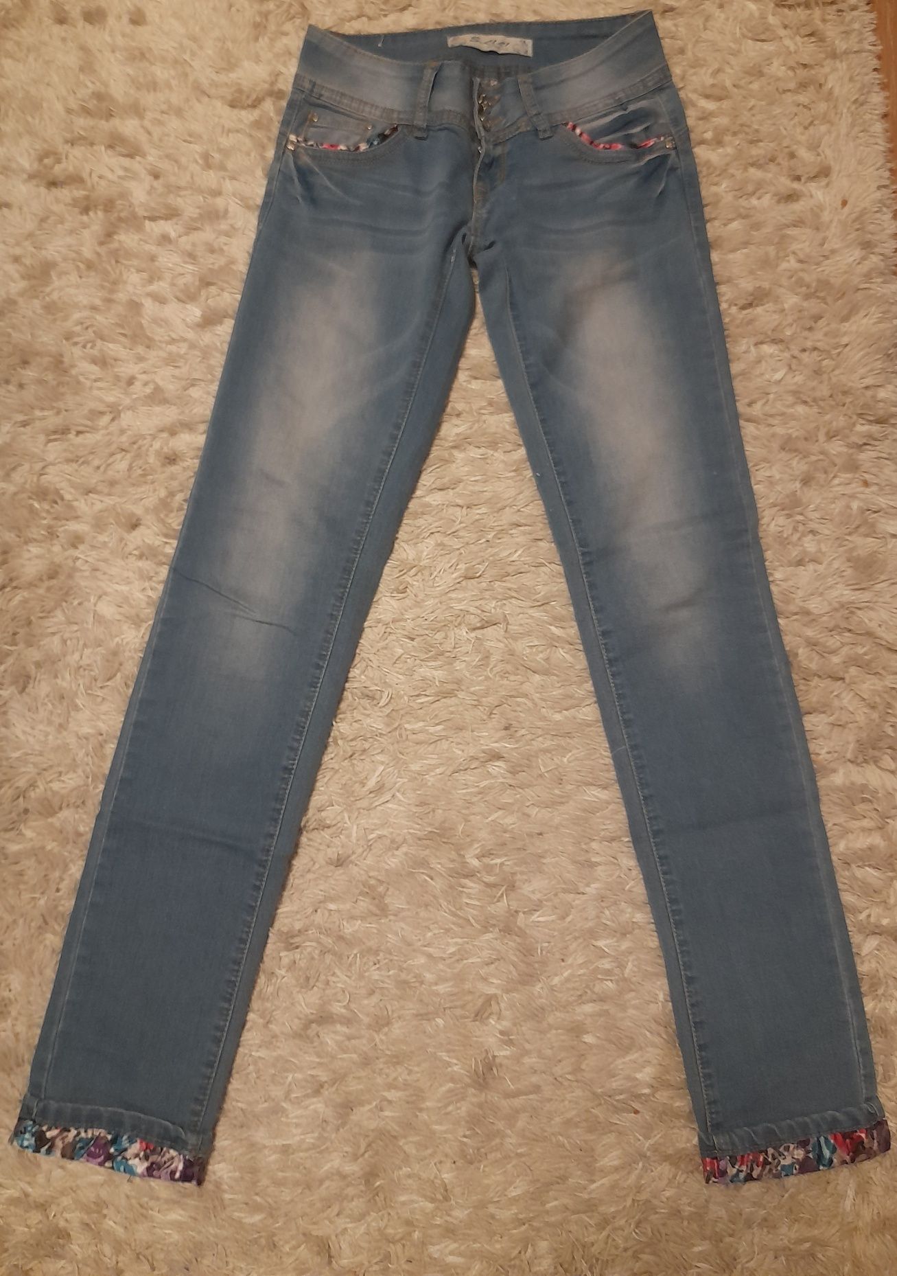 Spodnie jeansowe rozm 26