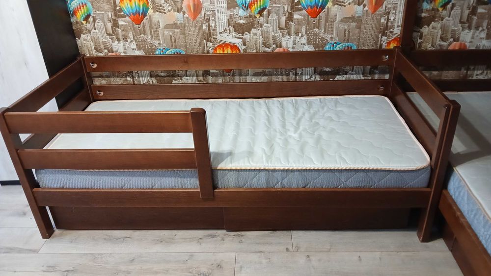 Ліжко дитяче підліткове, 200 на 87! Є 3 штуки