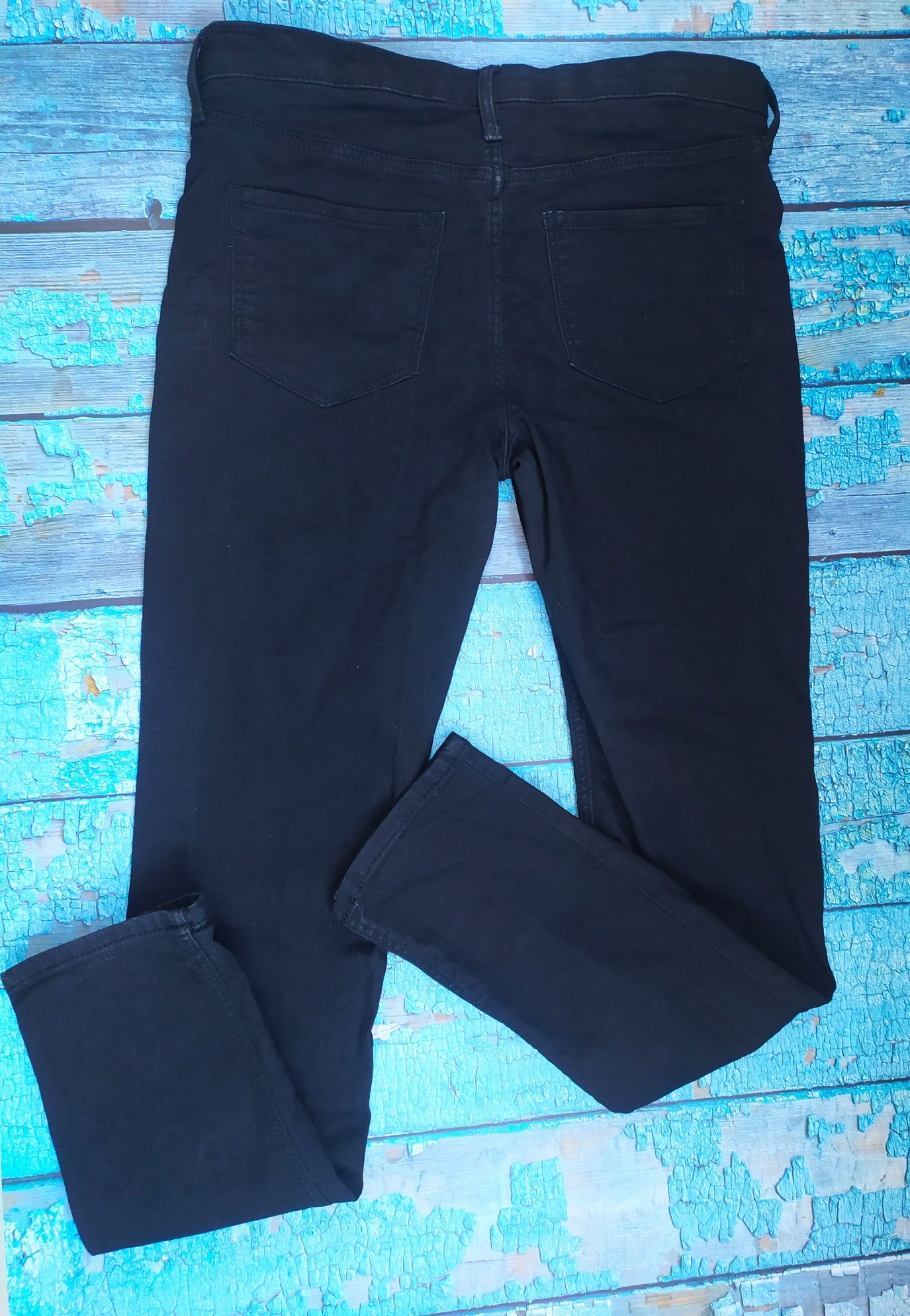 Чёрные джинсы H&M  рост 146