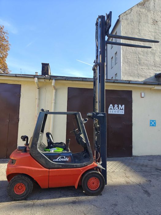 LINDE H25D triplex , pół kabina diesel sprawny gotowy do pracy