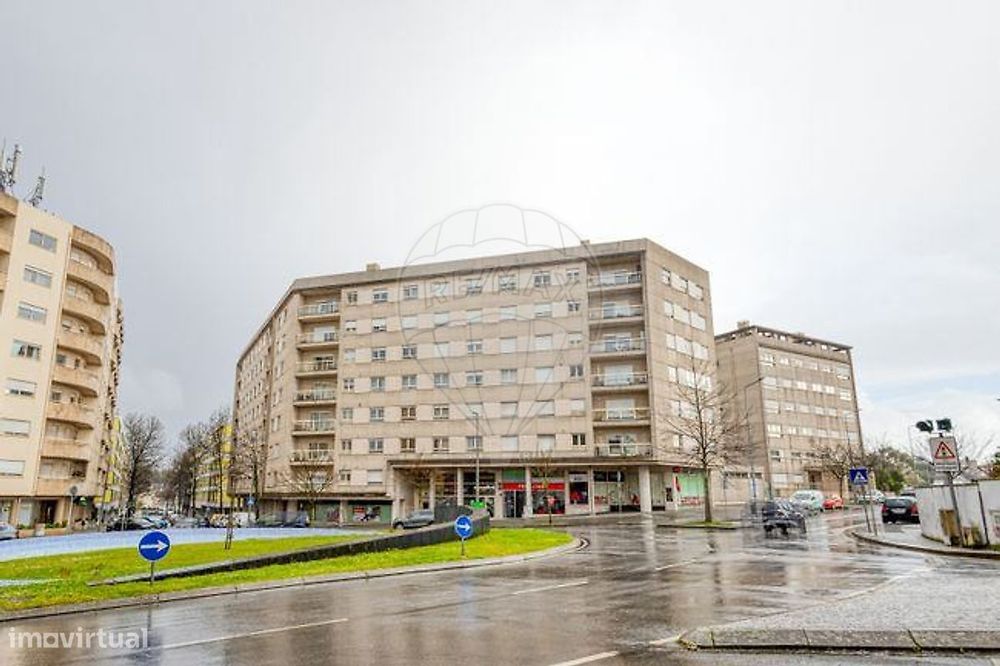 Apartamento T2 para arrendamento