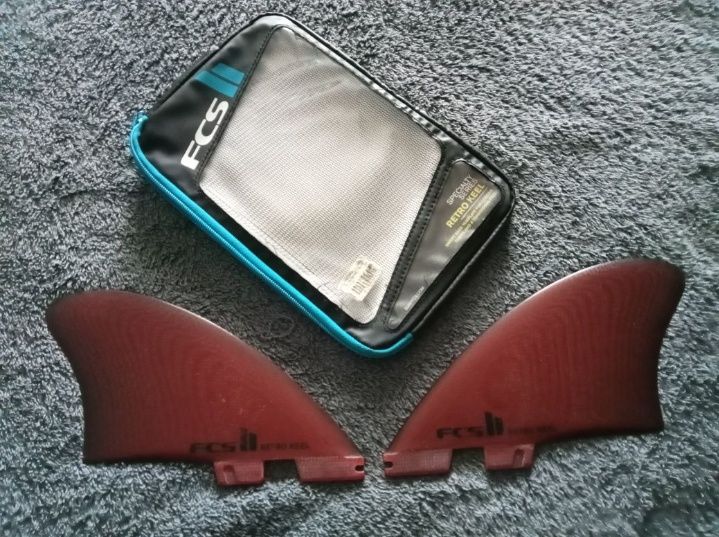 Fcs2 twin fins retro keel