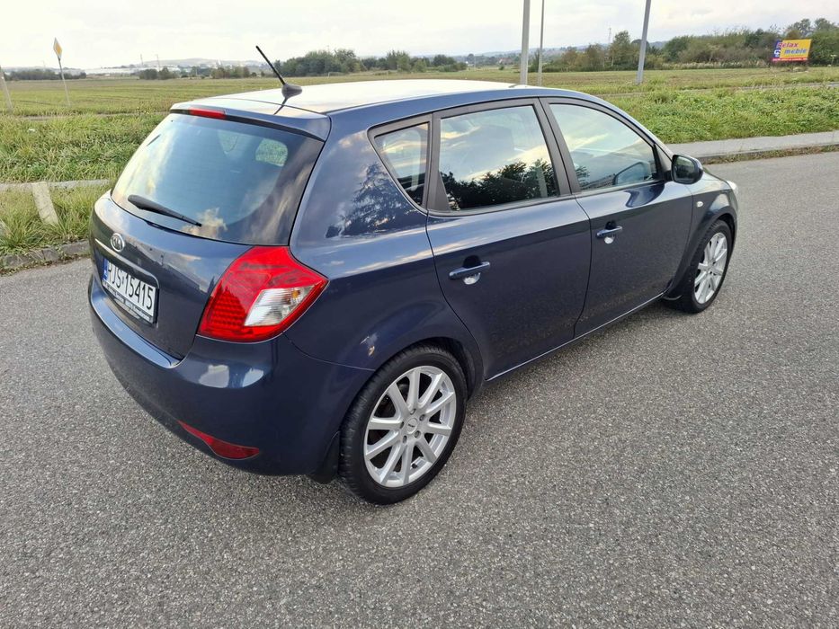 Kia Ceed Lift 1.6 Benzyna 126KM 2010r Klima 6 Bieg Alu