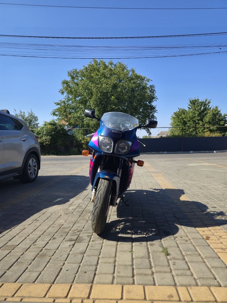 YZF600R THUNDERCAT 1 покоління