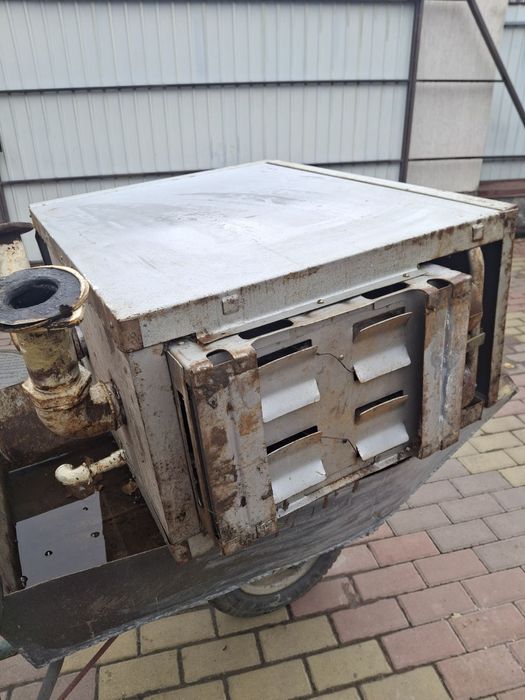 Котел газовий напольний