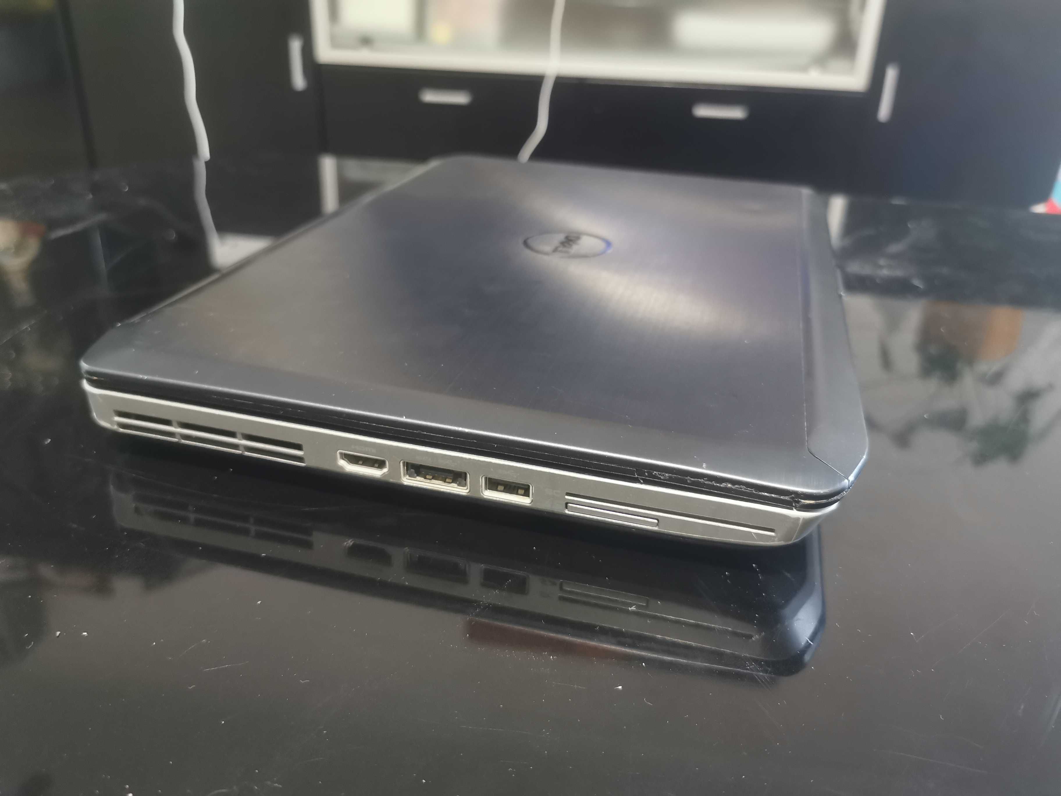 Portátil DELL core i5 8GB SSD Windows 11