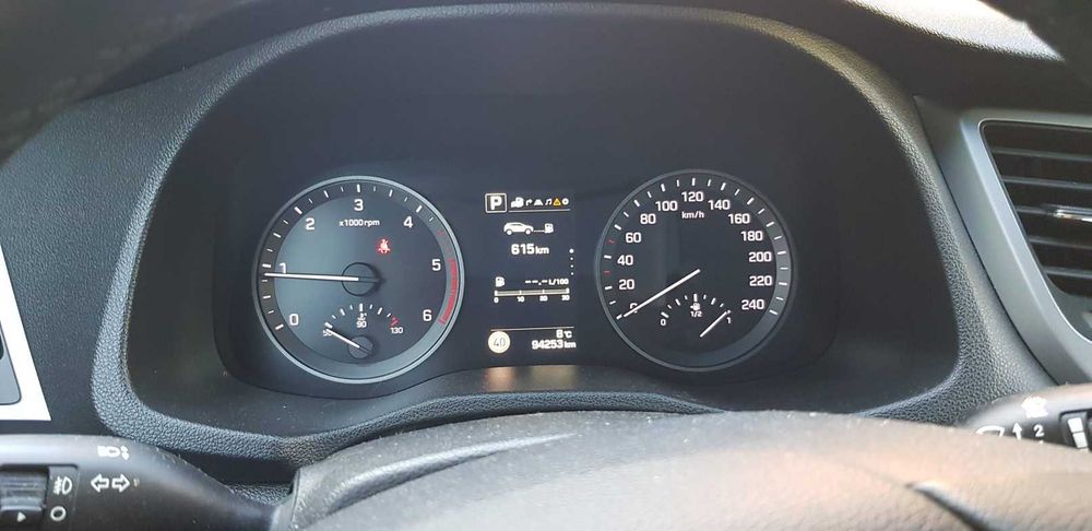 Hyundai Tucson 2.0 CRDi 6AT 4WD R 2016