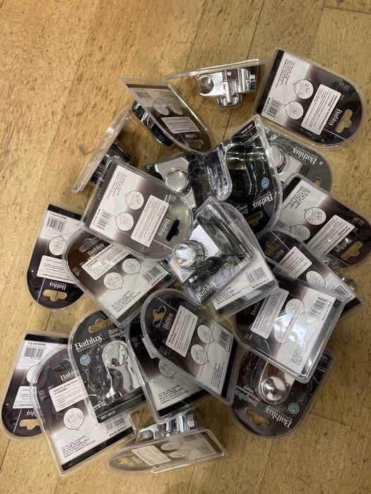 Lote 22 suporte duche chuveiro Bathlux - Novo