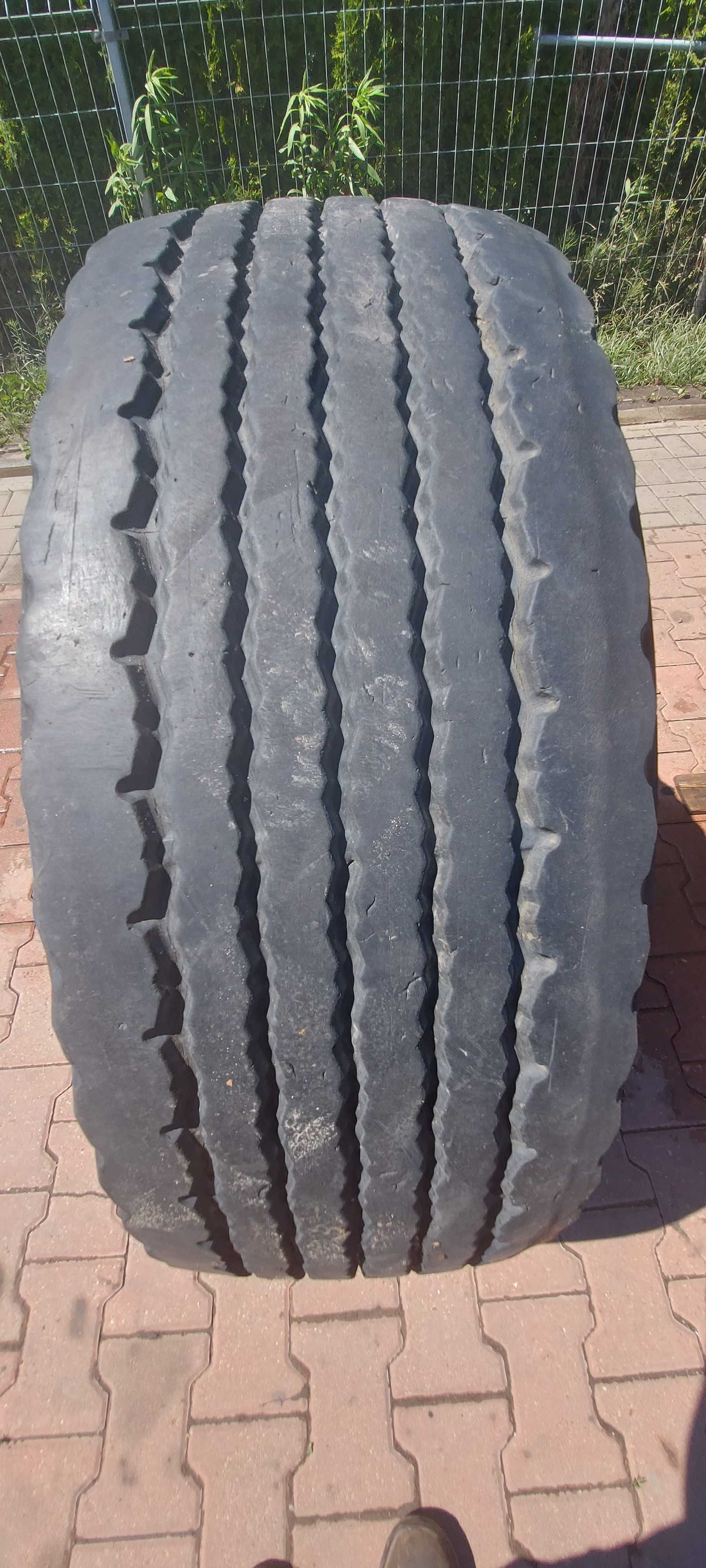 koło do naczepy przyczepy 425/65 22,5R BRIGRSTONE R164