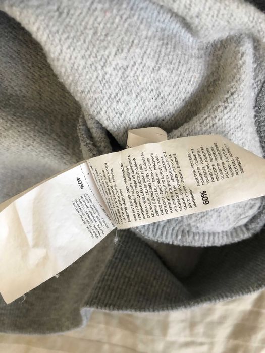 Szara bluza świąteczna Reserved