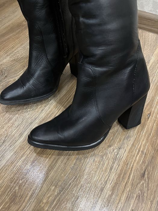 Шкіряні зимові чоботи