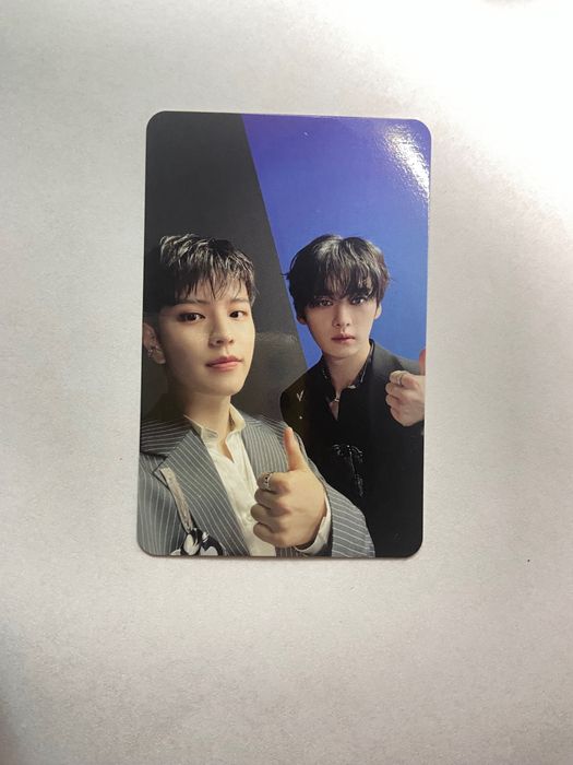 Офіційна карта Stray Kids