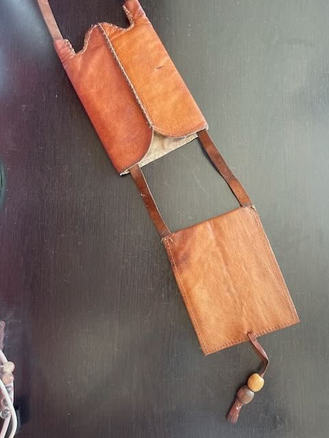 bolsa marroquina em pele