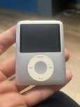 Ipod 4gb.