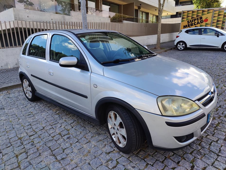 Opel Corsa 1300 CDTI 2003
