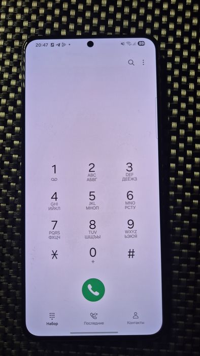 Продам телефон Samsung S21 plus 256