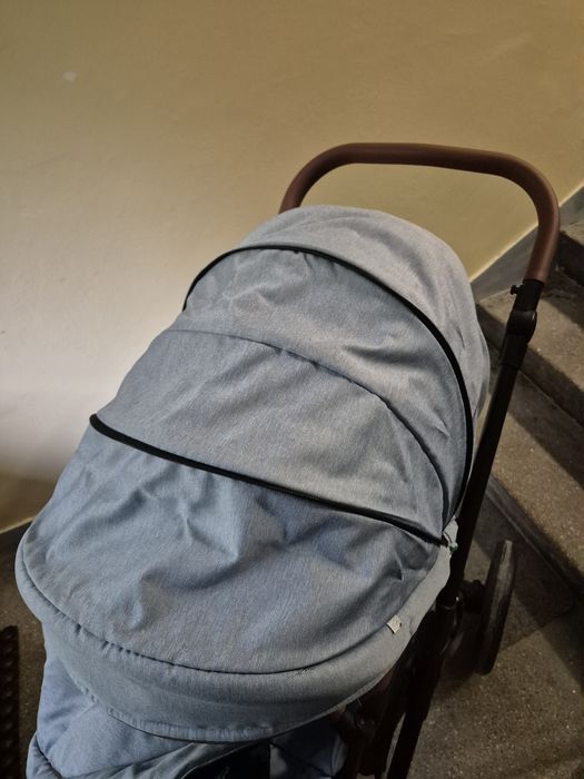 Sprzedam wózek spacerowy