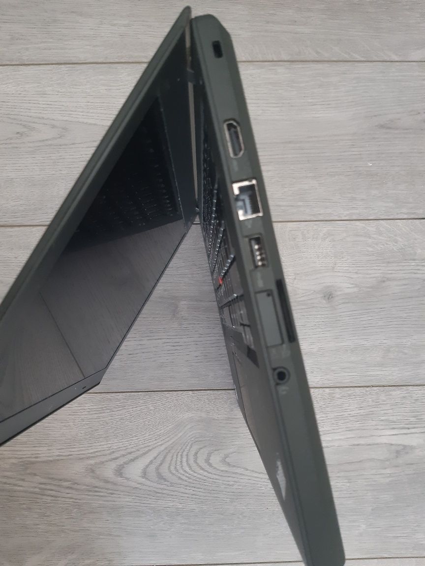 Portátil Lenovo ThinkPad T460