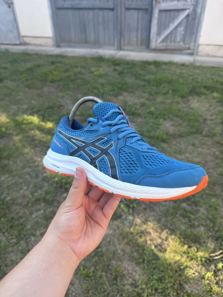 Кросівки Asics
