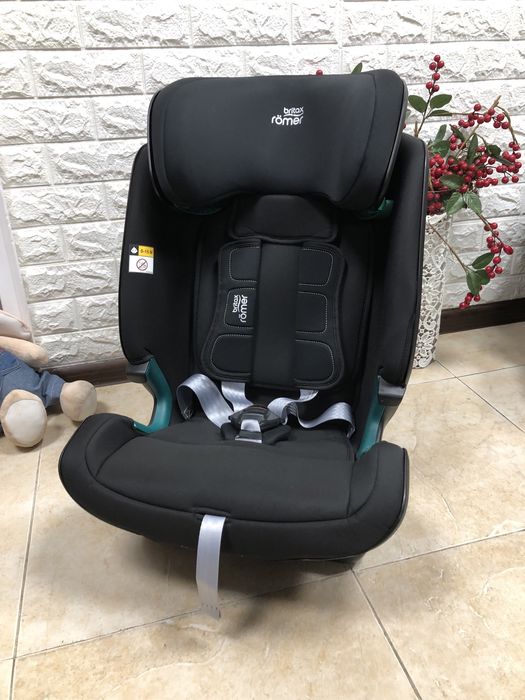 Автокрісло Britax Romer ADVANSAFIX M i-Size Група 1/2/3 (9-36кг)