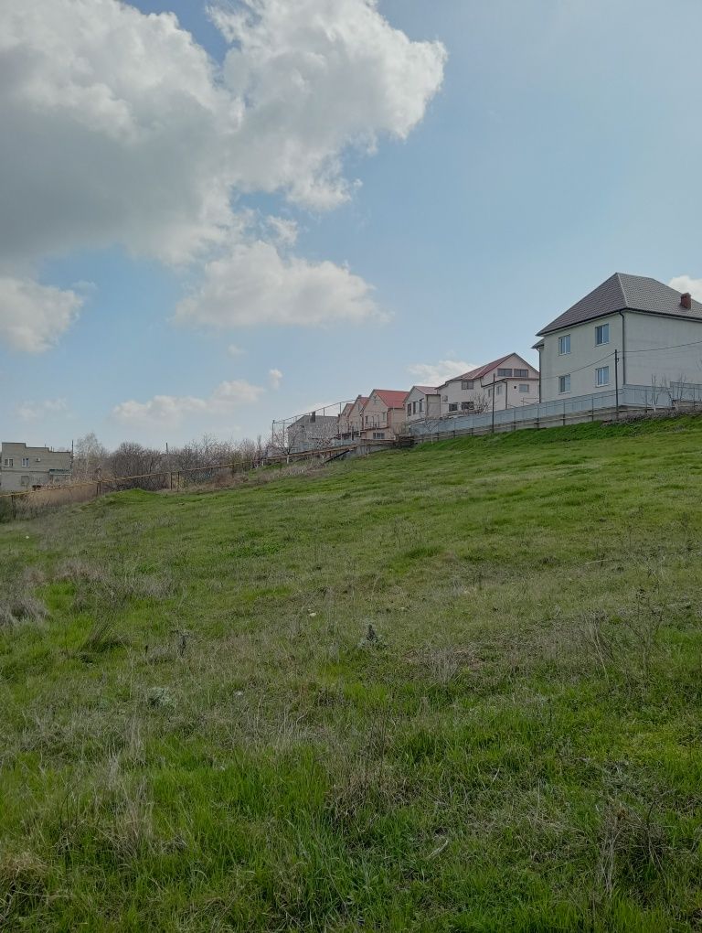 Продам земельный участок 18 соток