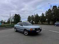 Audi 80 1.8L в доброму стані