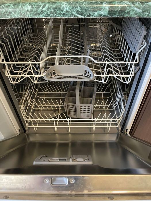 Сдам Длительно 2х ком.квартиру на пер.Хантадзе, Вид на Море