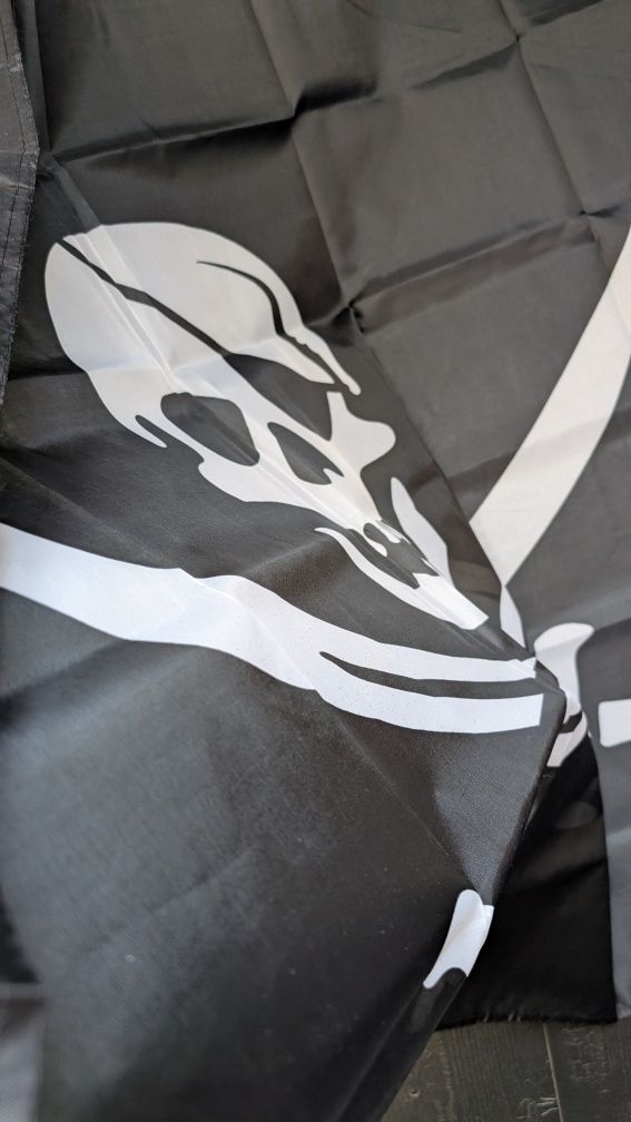 Большой черный пиратский флаг 90 х 150 pirates пираты череп корабль