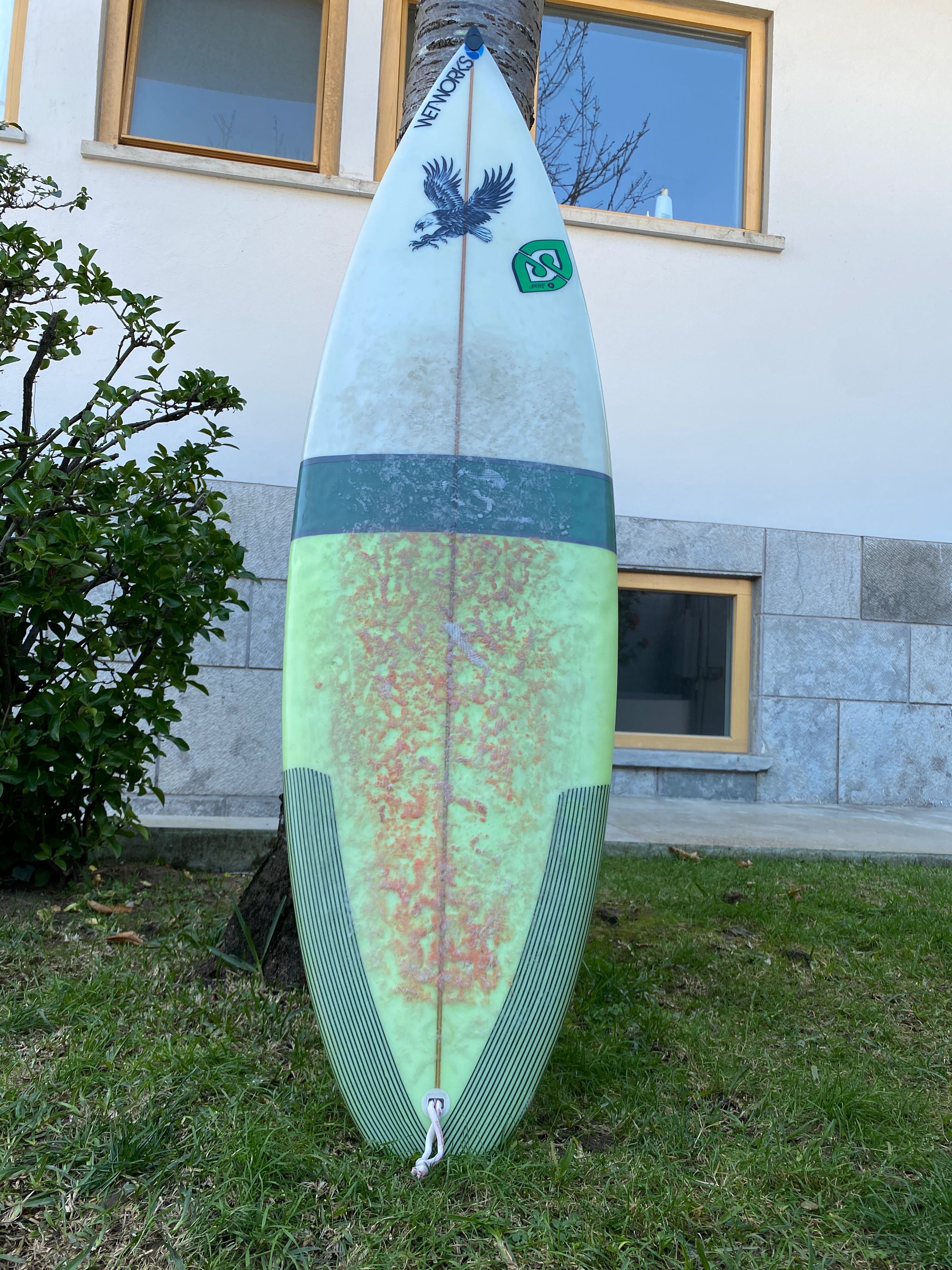 Prancha de surf 5’5 da Jocca Secco Carving de 19,3 litros