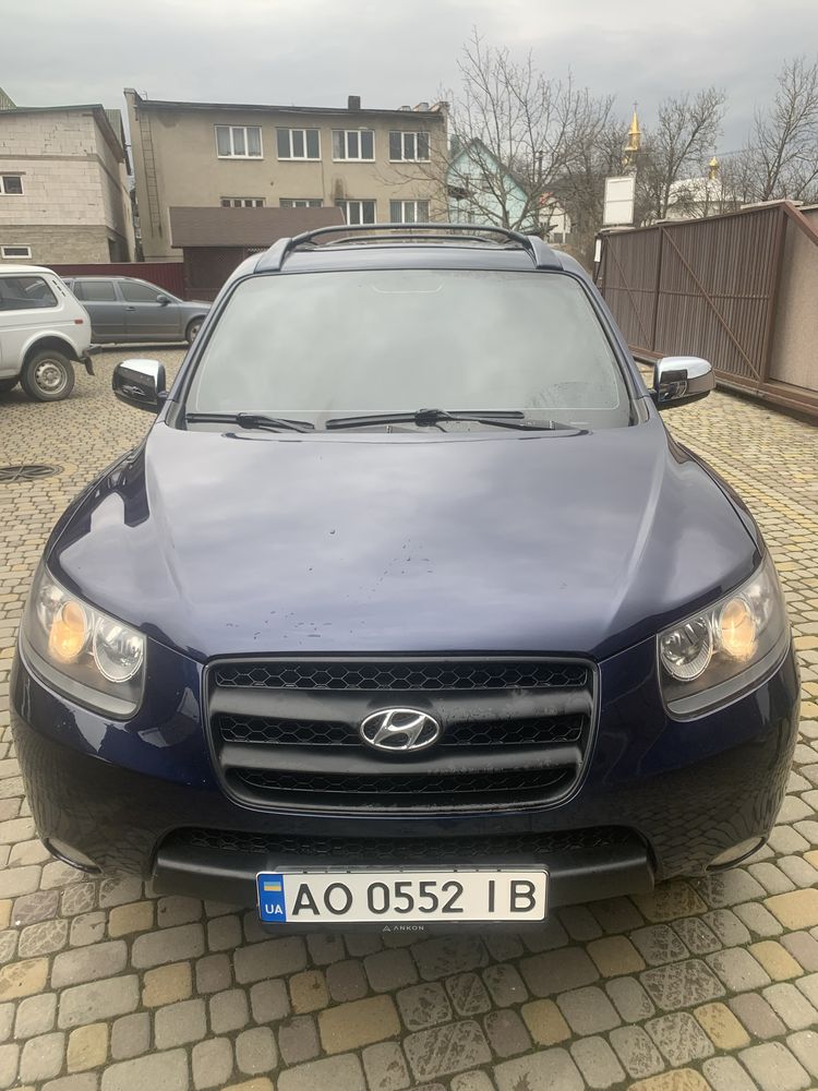 Продам Hyundai Santa Fe