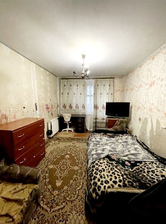 3 кім.кв р-н Кінотеатр Мир.