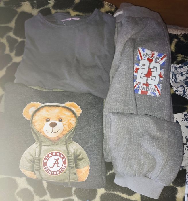 Calção adventure e sweat e calça de fato de treino e t-shirt tamanho 6