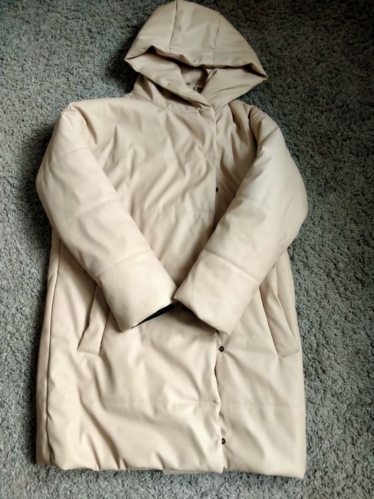 Стильна куртка, курточка, пальто з екошкіри