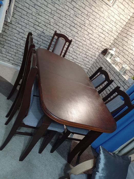 Stół rozkładany 5 krzeseł